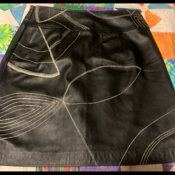 Etcetera Black leather skirt - Picture 4 of 4